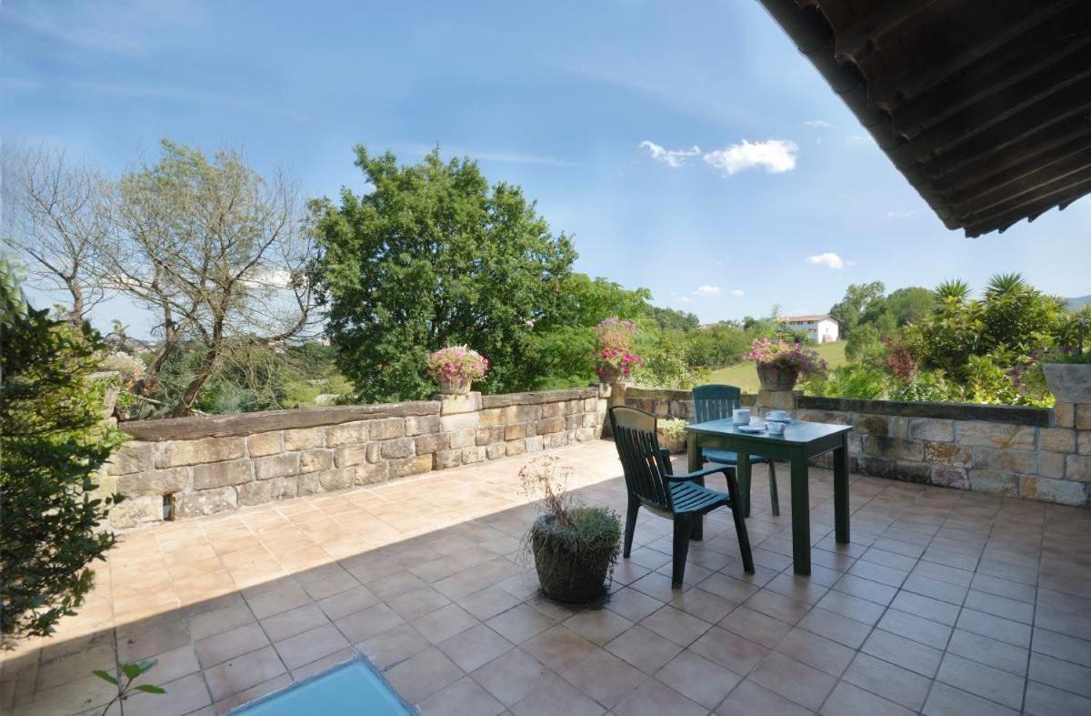 Casa Rural Iketxe Hondarribia Bagian luar foto